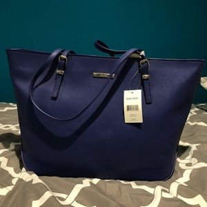 Nine West Royal blue bag with leopard print inside